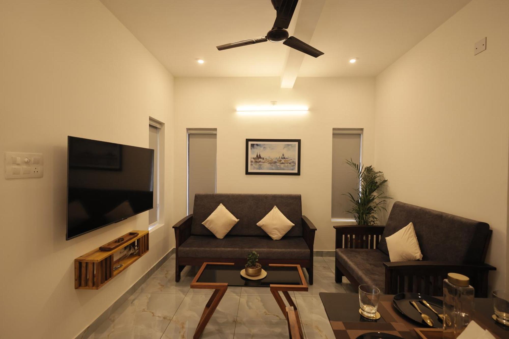 Appartamento Indigo Springs Thiruvananthapuram Esterno foto